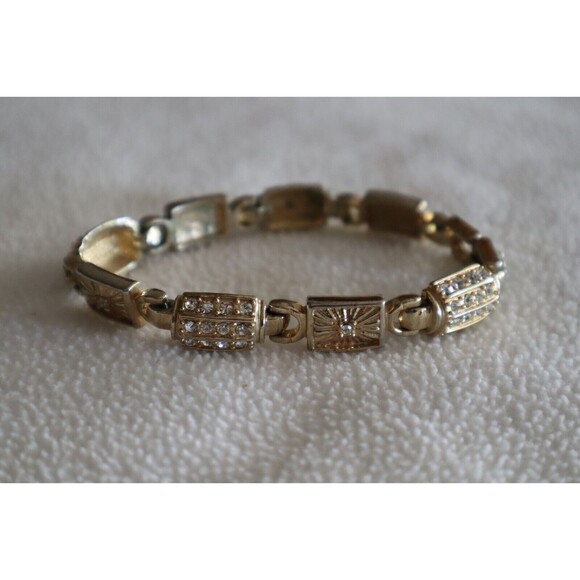 LInks Many Rhinestones Bracelet Gold Toned Fashion Jewelry 8” - Picture 1 of 14